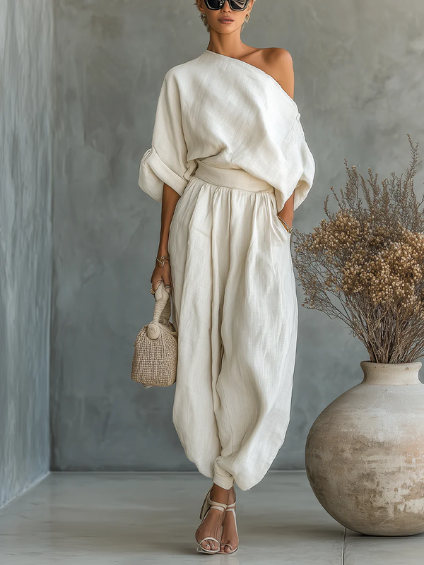 Liv One-Shoulder Set